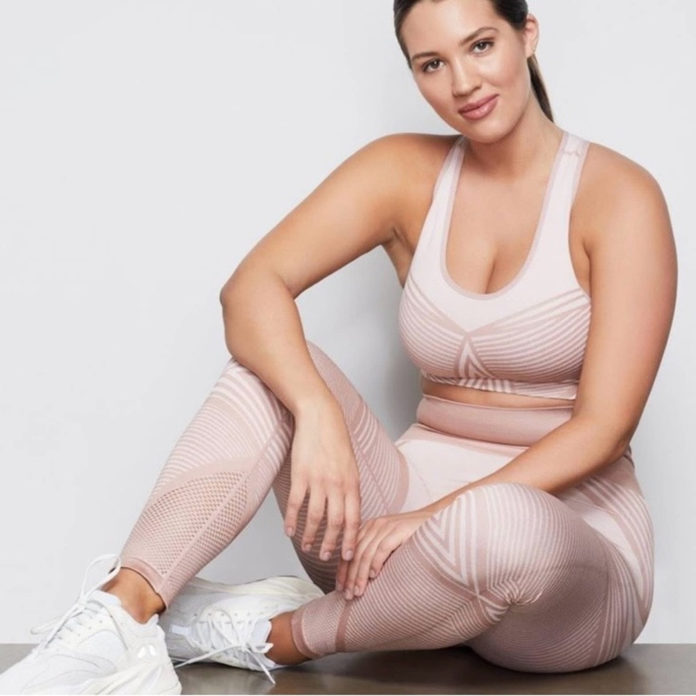 NWT Good American Dynam Seamless Legging